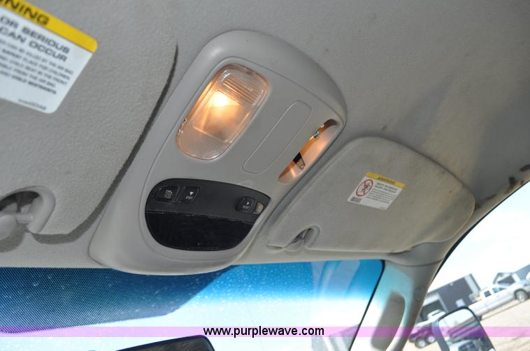 image for item F2346 2008 Dodge Ram 5500 SLT Quad Cab flatbed truck