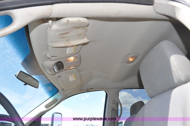 image for item F2346 2008 Dodge Ram 5500 SLT Quad Cab flatbed truck