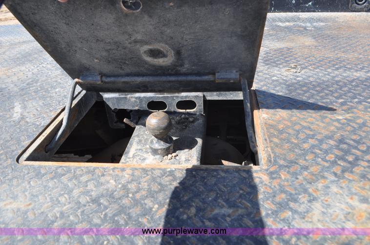 image for item F2346 2008 Dodge Ram 5500 SLT Quad Cab flatbed truck