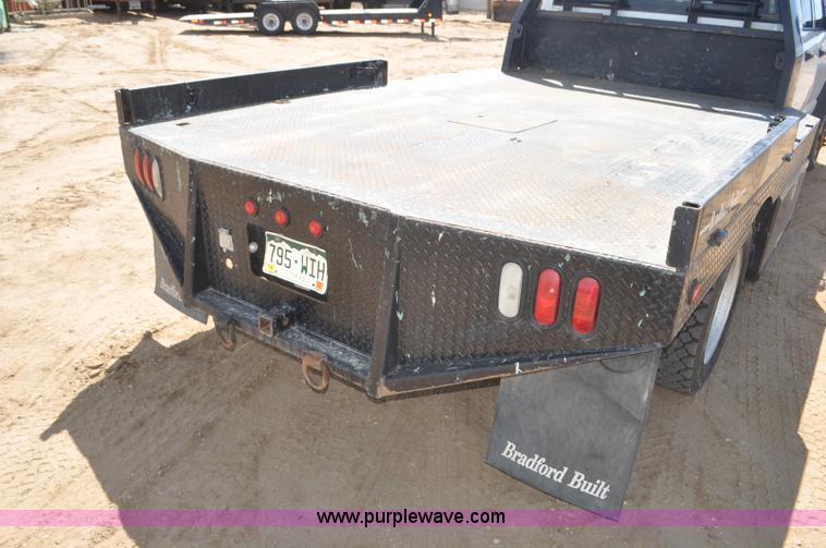 image for item F2346 2008 Dodge Ram 5500 SLT Quad Cab flatbed truck