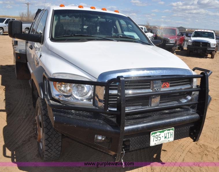 image for item F2346 2008 Dodge Ram 5500 SLT Quad Cab flatbed truck