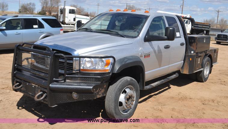 image for item F2347 2009 Dodge Ram 4500HD SLT Quad Cab flatbed truck