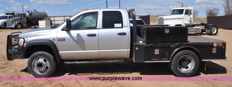 image for item F2347 2009 Dodge Ram 4500HD SLT Quad Cab flatbed truck