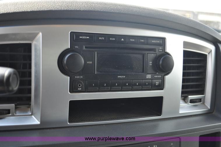 image for item F2347 2009 Dodge Ram 4500HD SLT Quad Cab flatbed truck