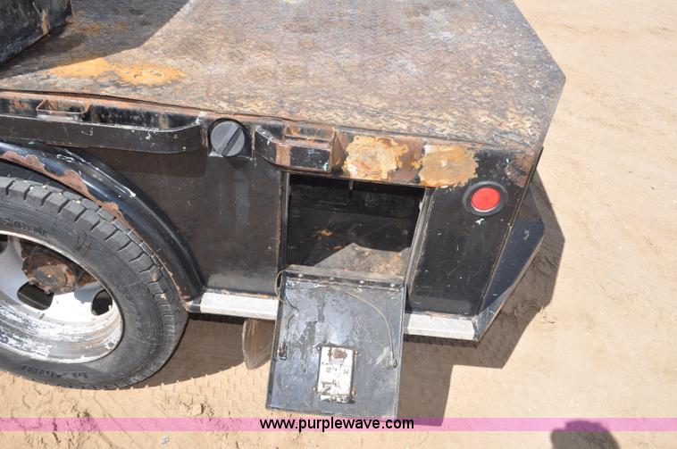 image for item F2347 2009 Dodge Ram 4500HD SLT Quad Cab flatbed truck