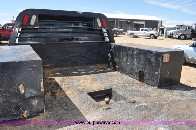 image for item F2347 2009 Dodge Ram 4500HD SLT Quad Cab flatbed truck
