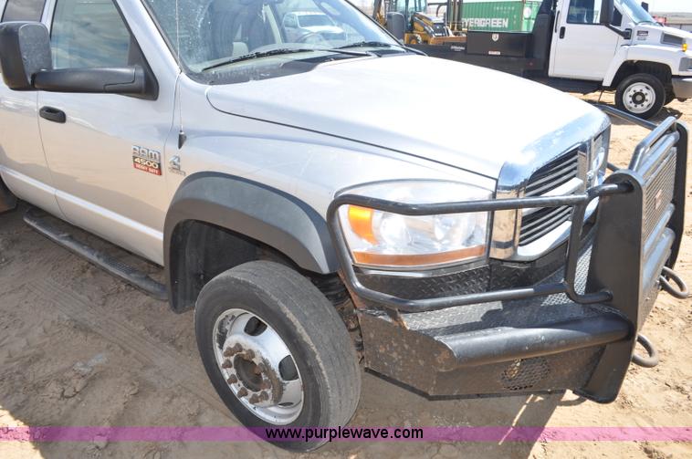 image for item F2347 2009 Dodge Ram 4500HD SLT Quad Cab flatbed truck