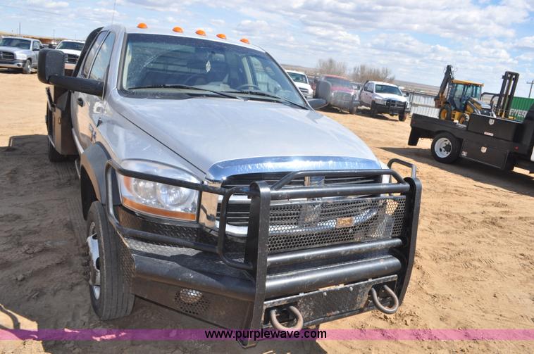 image for item F2347 2009 Dodge Ram 4500HD SLT Quad Cab flatbed truck