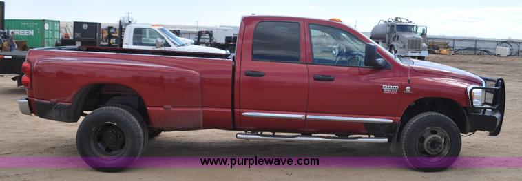 image for item F2351 2008 Dodge Ram 3500 Big Horn Quad Cab pickup truck
