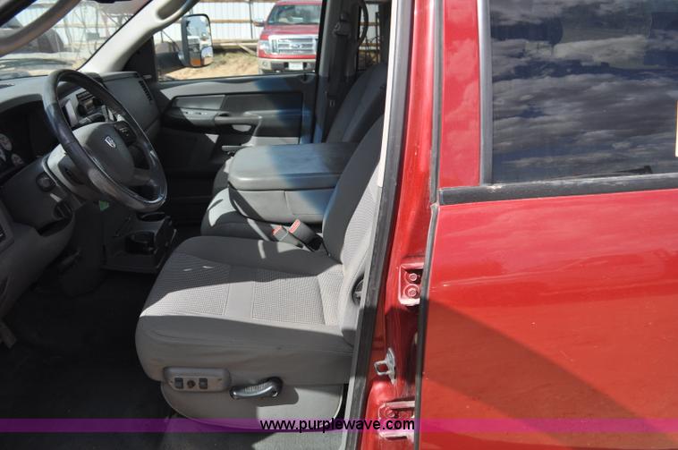 image for item F2351 2008 Dodge Ram 3500 Big Horn Quad Cab pickup truck