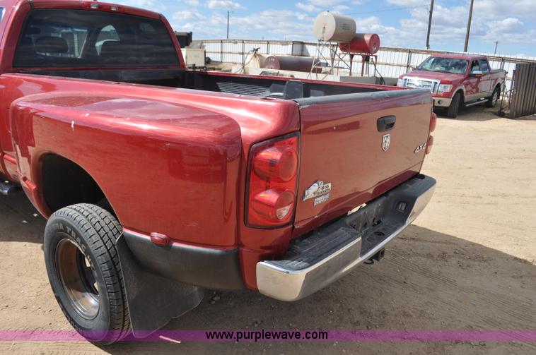 image for item F2351 2008 Dodge Ram 3500 Big Horn Quad Cab pickup truck