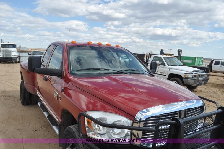 image for item F2351 2008 Dodge Ram 3500 Big Horn Quad Cab pickup truck