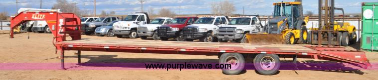 image for item F2357 2010 Elite GN equipment trailer