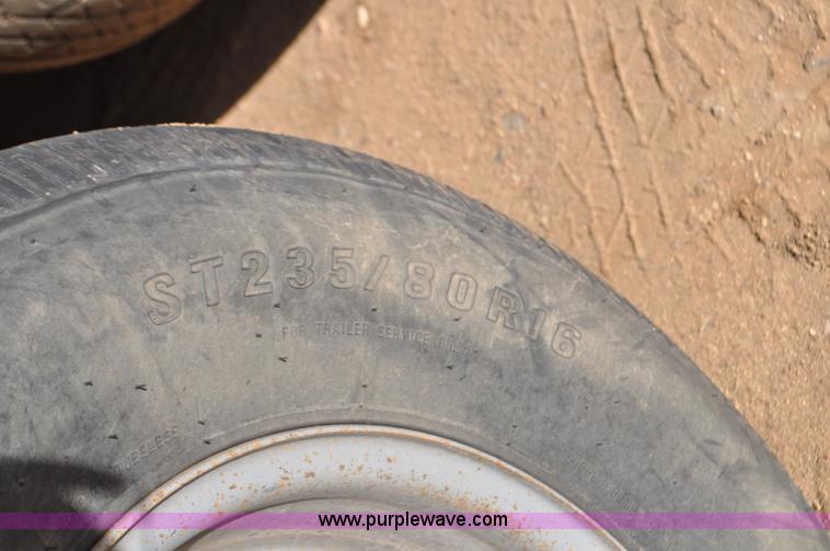 image for item F2357 2010 Elite GN equipment trailer