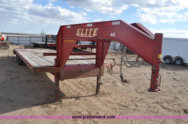 image for item F2357 2010 Elite GN equipment trailer