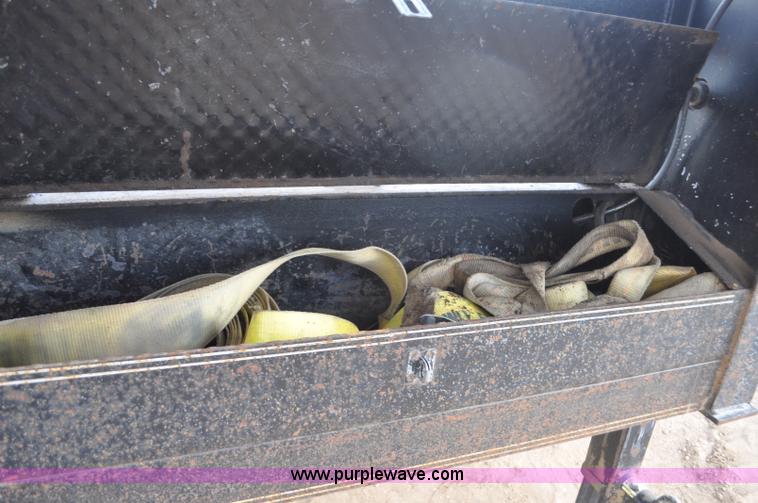 image for item F2358 2012 Elite GN equipment trailer