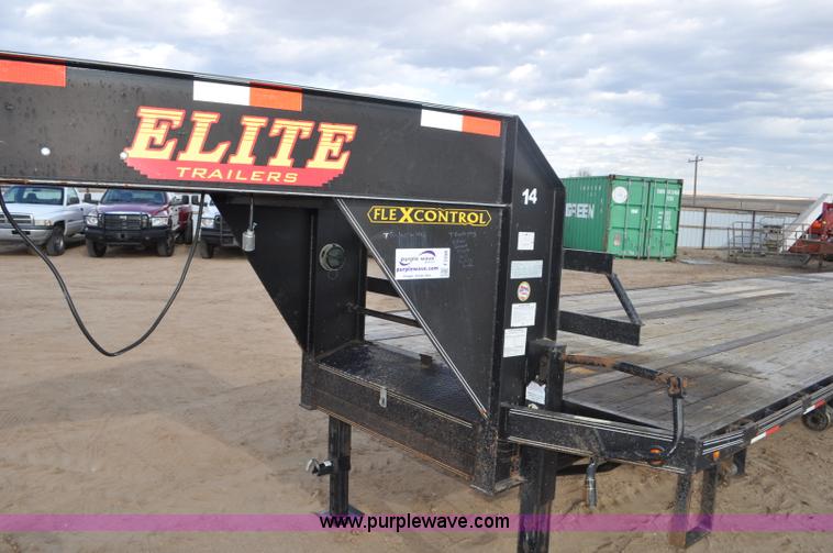 image for item F2358 2012 Elite GN equipment trailer