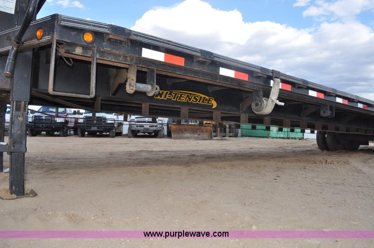 image for item F2358 2012 Elite GN equipment trailer