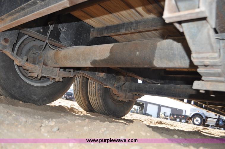 image for item F2358 2012 Elite GN equipment trailer