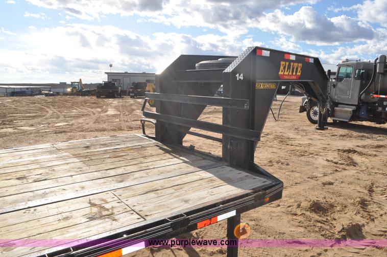 image for item F2358 2012 Elite GN equipment trailer