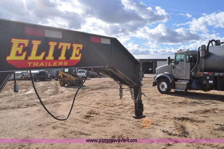 image for item F2358 2012 Elite GN equipment trailer