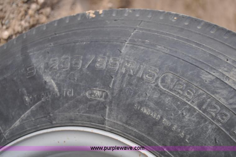 image for item F2359 2010 Elite GN equipment trailer