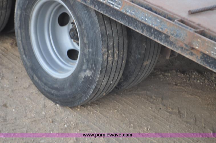 image for item F2359 2010 Elite GN equipment trailer