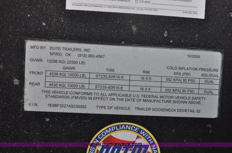 image for item F2359 2010 Elite GN equipment trailer