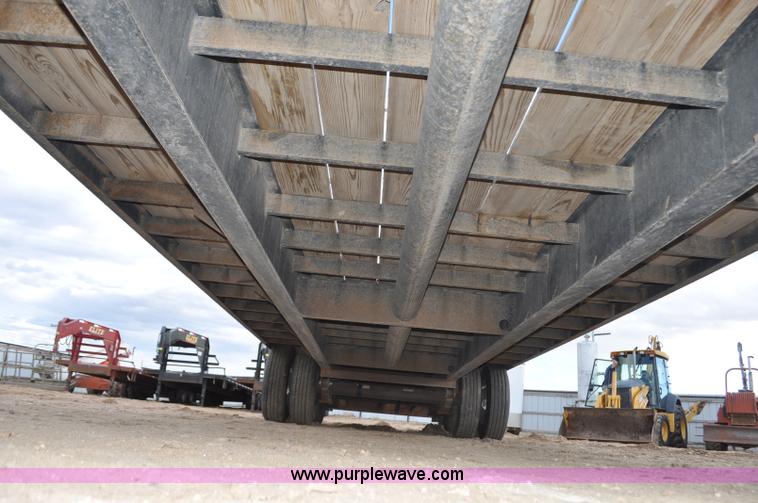 image for item F2360 2012 Elite GN equipment trailer