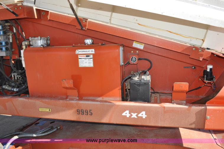 image for item F2369 1999 Snorkel TB80 boom lift