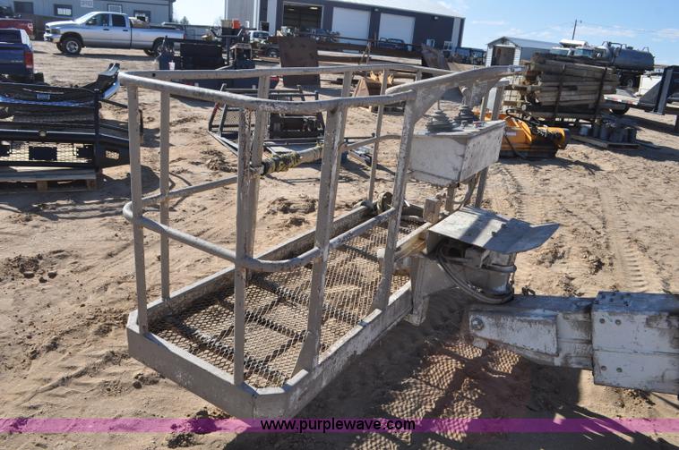image for item F2369 1999 Snorkel TB80 boom lift