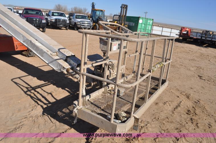 image for item F2369 1999 Snorkel TB80 boom lift