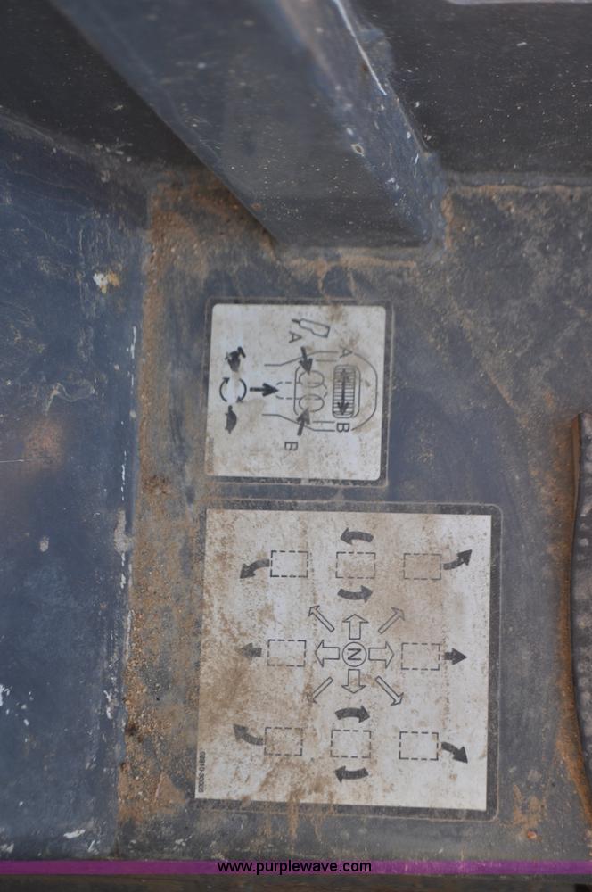 image for item F2373 Mustang MTL20 skid steer