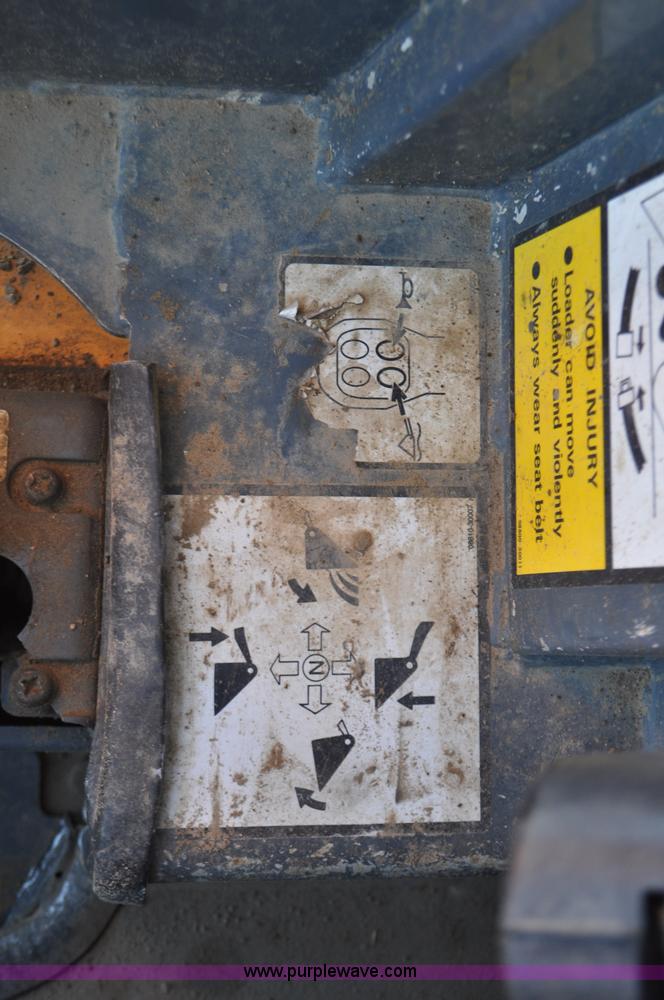 image for item F2373 Mustang MTL20 skid steer