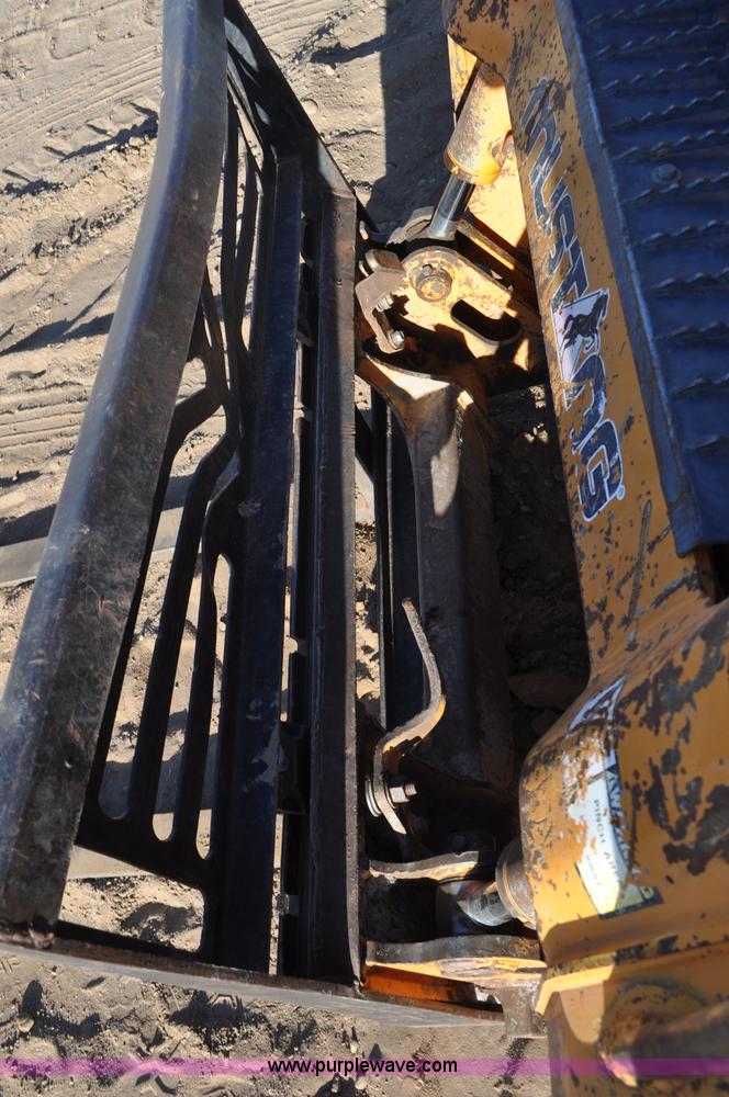 image for item F2373 Mustang MTL20 skid steer