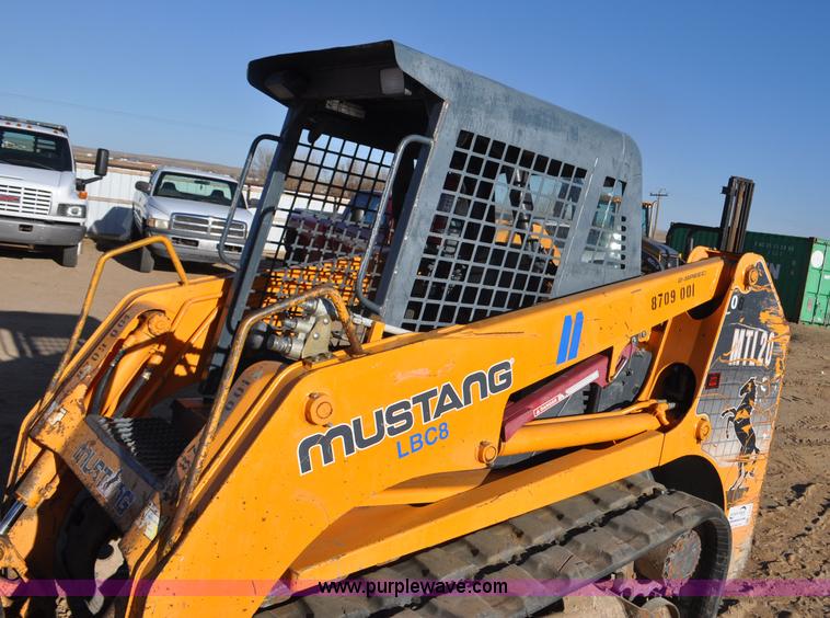 image for item F2373 Mustang MTL20 skid steer