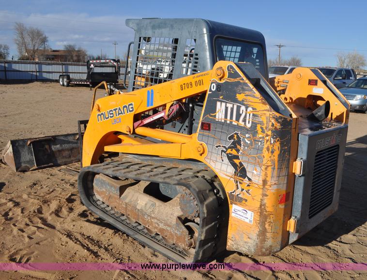 image for item F2373 Mustang MTL20 skid steer