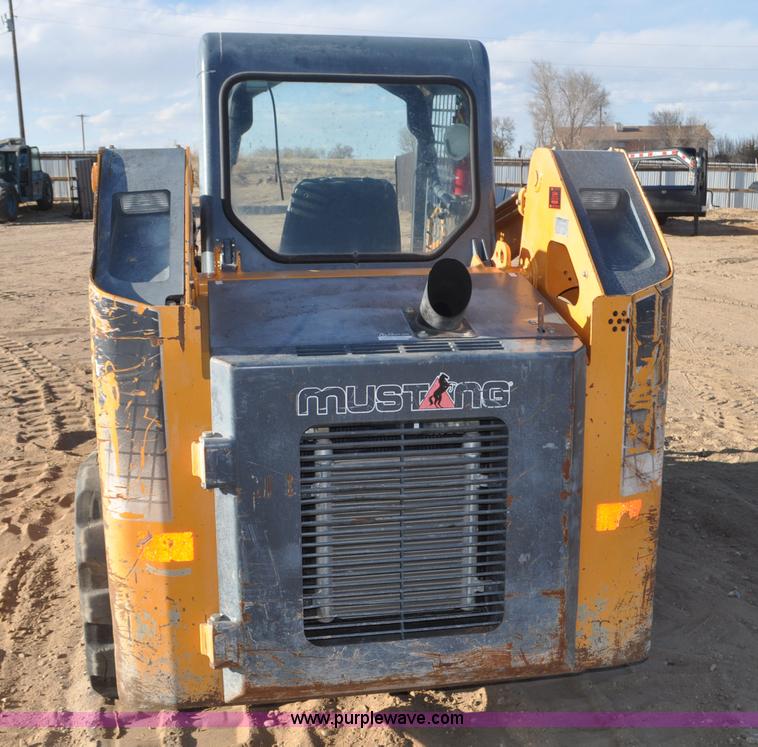 image for item F2373 Mustang MTL20 skid steer