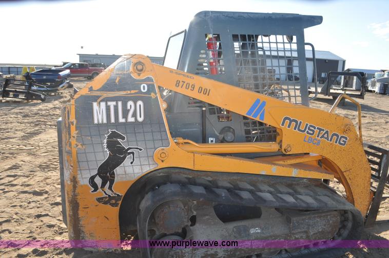 image for item F2373 Mustang MTL20 skid steer