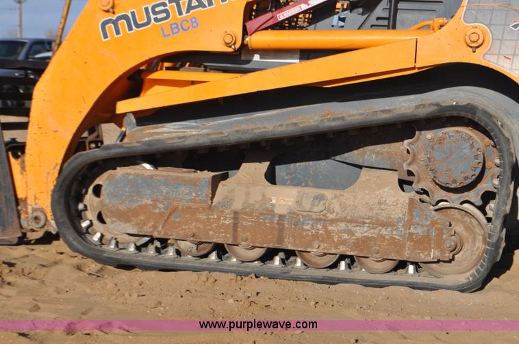 image for item F2373 Mustang MTL20 skid steer