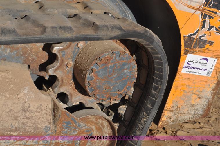 image for item F2373 Mustang MTL20 skid steer