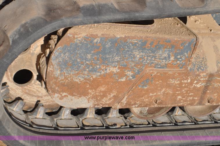 image for item F2373 Mustang MTL20 skid steer