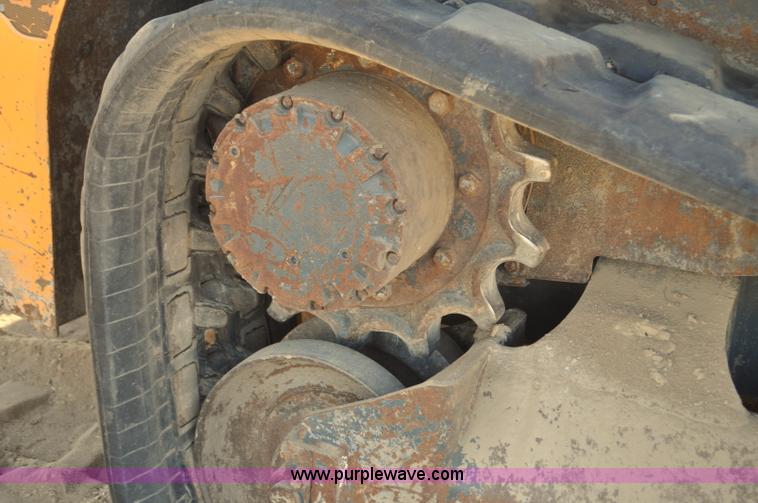 image for item F2373 Mustang MTL20 skid steer