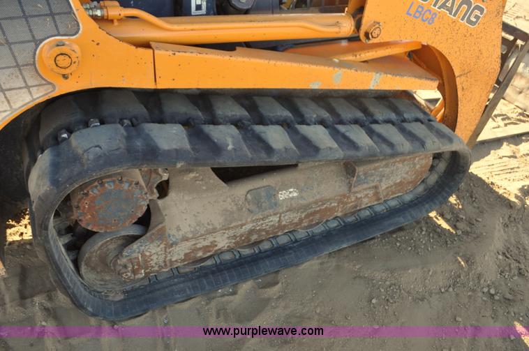 image for item F2373 Mustang MTL20 skid steer