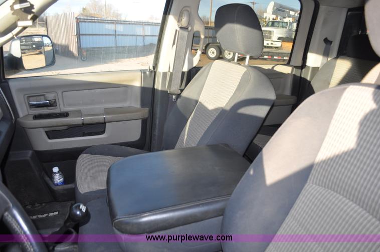 image for item F2375 2010 Dodge Ram 3500 Quad Cab flatbed truck