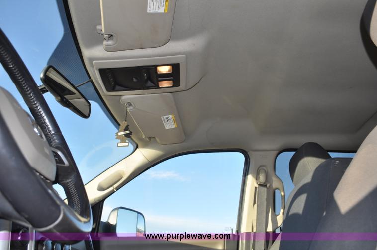 image for item F2375 2010 Dodge Ram 3500 Quad Cab flatbed truck