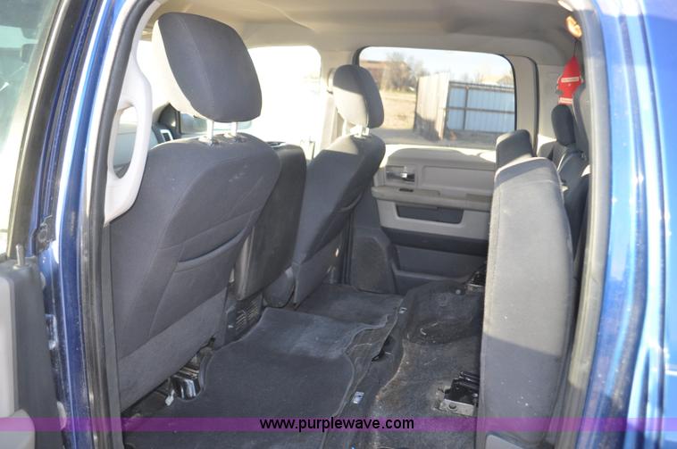 image for item F2375 2010 Dodge Ram 3500 Quad Cab flatbed truck