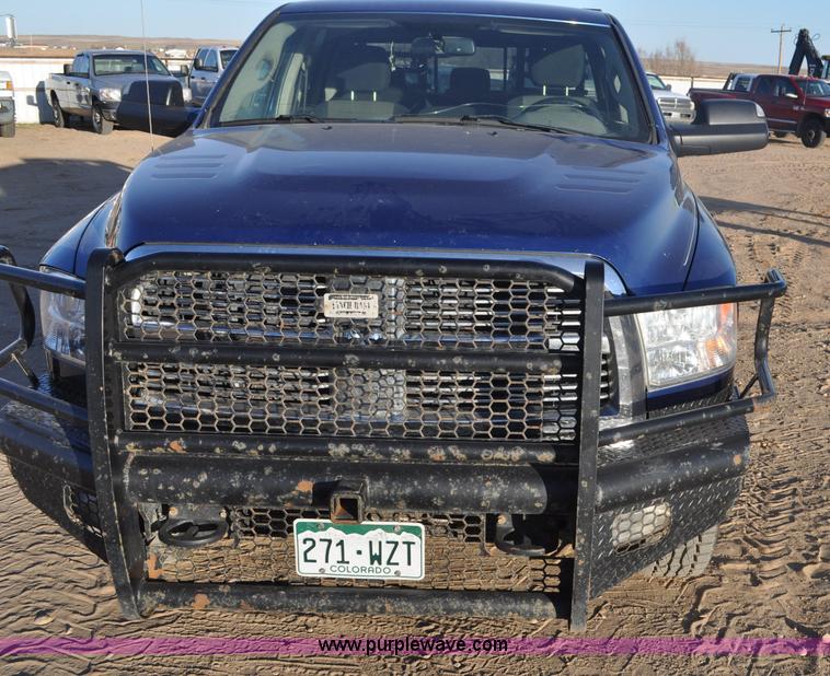 image for item F2375 2010 Dodge Ram 3500 Quad Cab flatbed truck