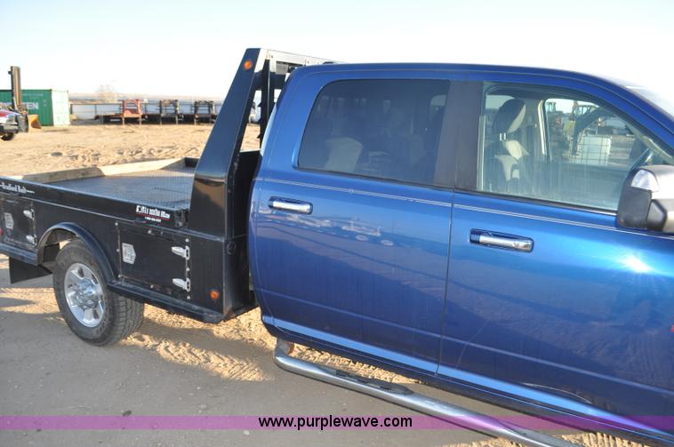 image for item F2375 2010 Dodge Ram 3500 Quad Cab flatbed truck