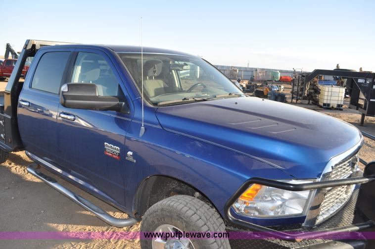image for item F2375 2010 Dodge Ram 3500 Quad Cab flatbed truck